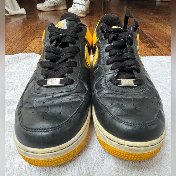 Nike Air Force 1 Yellow and Black Men’s size 9 - Picture 3 of 7